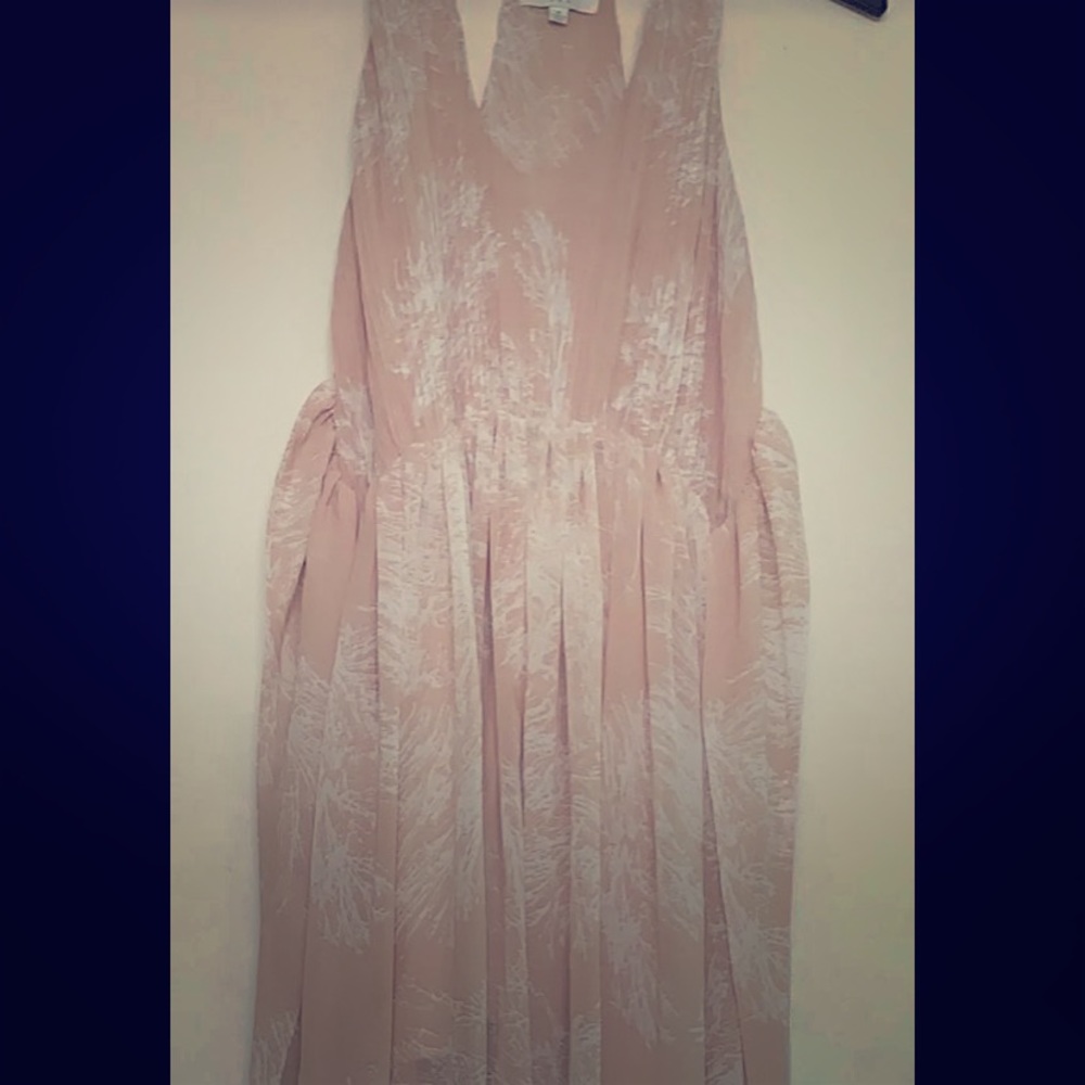 EUC BEIGE MAXI DRESS